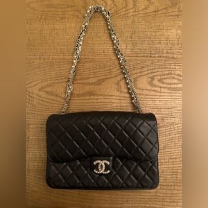 Chanel Classic Quilted Black Shoulderbag
